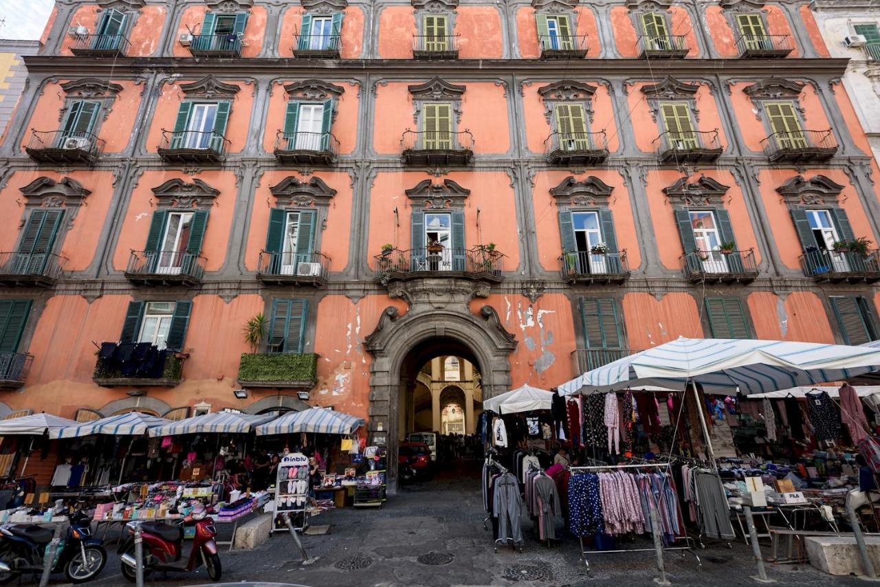 Palazzo Dello Spagnolo Suite نابولي المظهر الخارجي الصورة